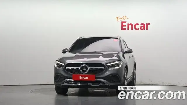 Mercedes-Benz GLA-Class 2021 — Фото 3/20