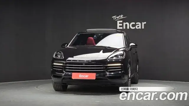 Porsche Cayenne 2019 — Фото 3/20