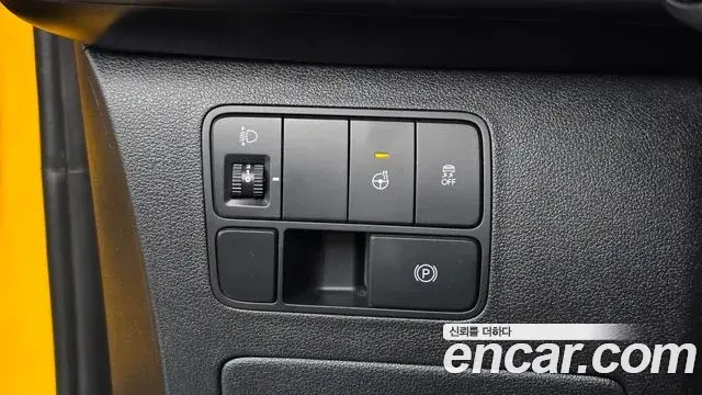 Hyundai Staria 2025 — Photo 20/20