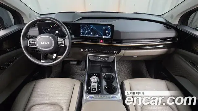 Kia Carnival 2024 — Şəkil 33/34