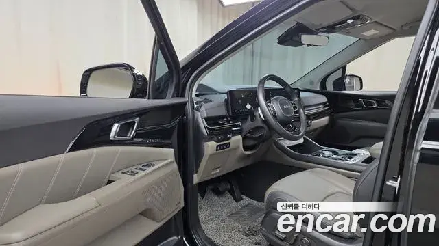 Kia Carnival 2024 — Şəkil 14/34