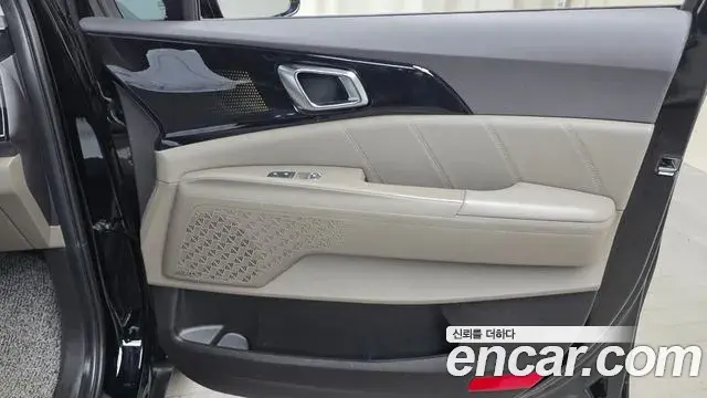 Kia Carnival 2024 — Şəkil 15/34