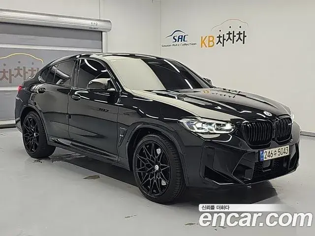 BMW X4 2023 — Фото 3/19