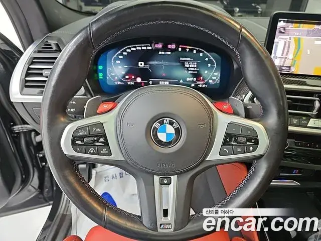 BMW X4 2023 — Фото 8/19