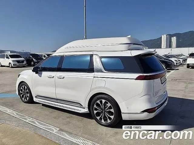 Kia Carnival 2021 — Фото 4/20