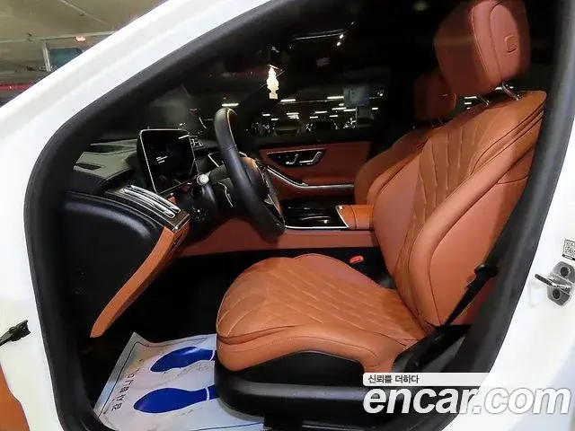 Mercedes-Benz S-Class 2022 — Photo 16/20