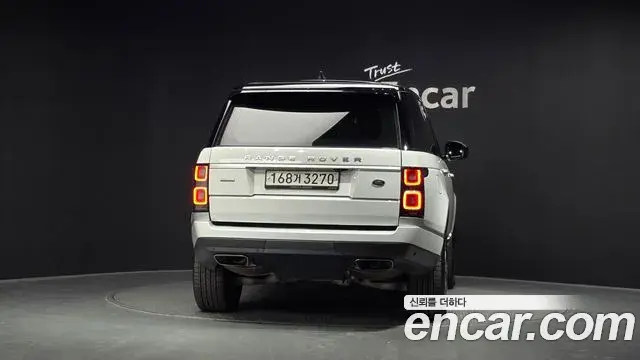 Land Rover Range Rover 2019 — Фото 4/20