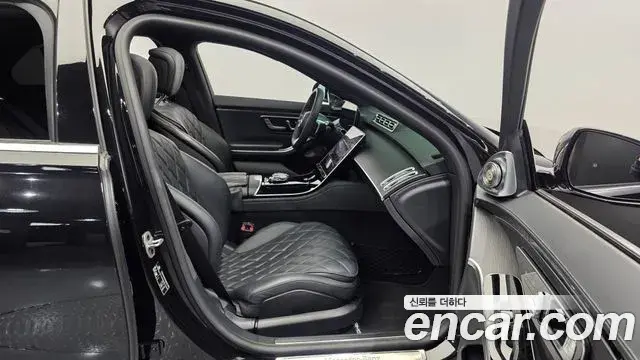 Mercedes-Benz S-Class 2022 — Фото 11/20