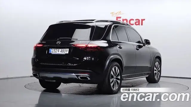 Mercedes-Benz GLE-Class 2025 — Фото 2/20