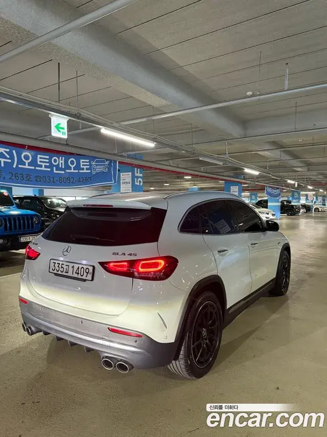 Mercedes-Benz GLA-Class 2022 — Фото 2/11