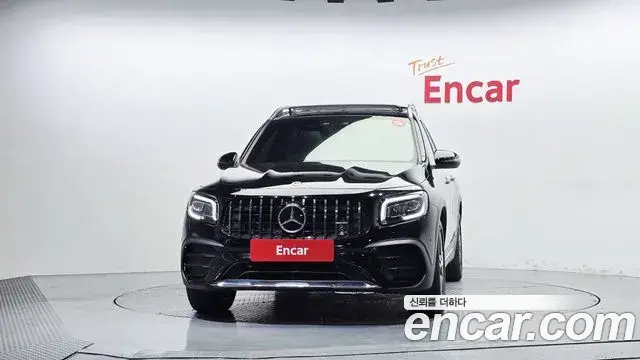 Mercedes-Benz GLB-Class 2023 — Фото 3/20