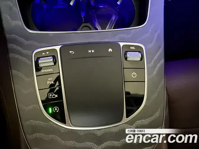 Mercedes-Benz E-Class 2022 — Фото 16/19