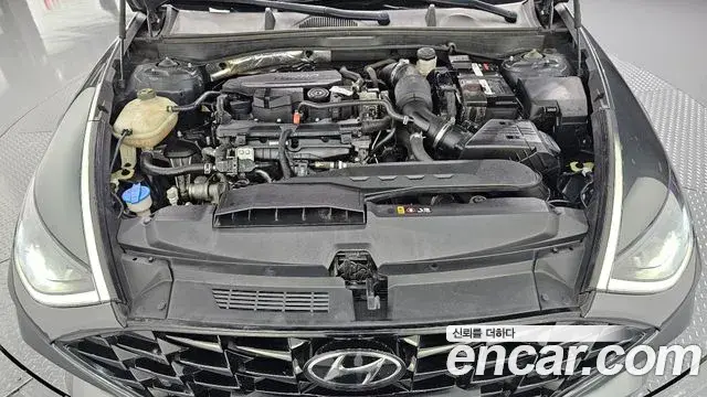 Hyundai Sonata 2021 — Фото 6/20