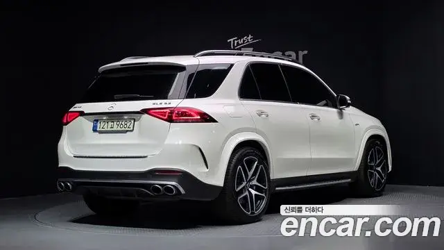 Mercedes-Benz GLE-Class 2022 — Фото 2/20
