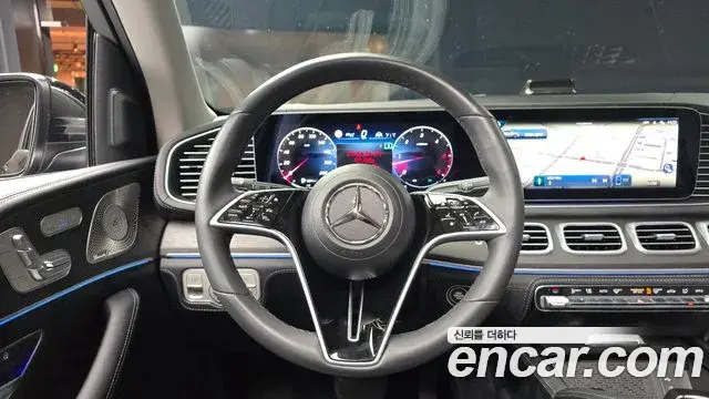 Mercedes-Benz GLE-Class 2024 — Фото 13/20