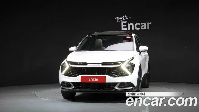 Kia Sportage 2022 — Фото 2/20