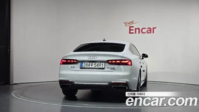 Audi A5 2023 — Фото 4/20
