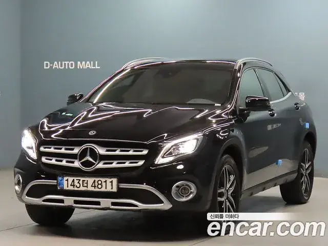 Mercedes-Benz GLA-Class 2019 — Photo 2/20
