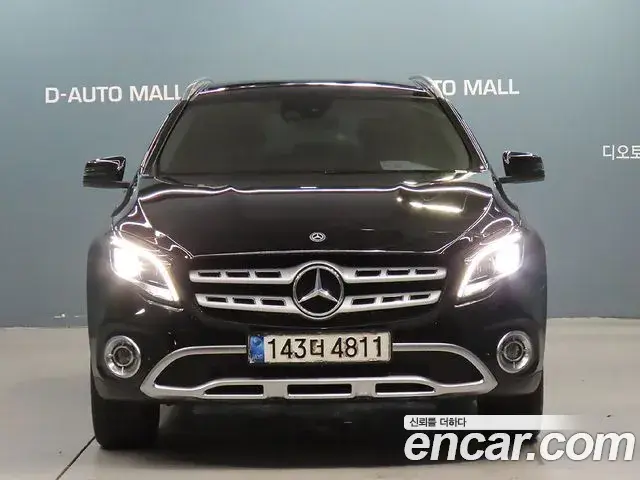 Mercedes-Benz GLA-Class 2019 — Photo 19/20
