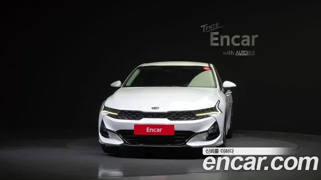 Kia K5 2021 — Şəkil 11/20