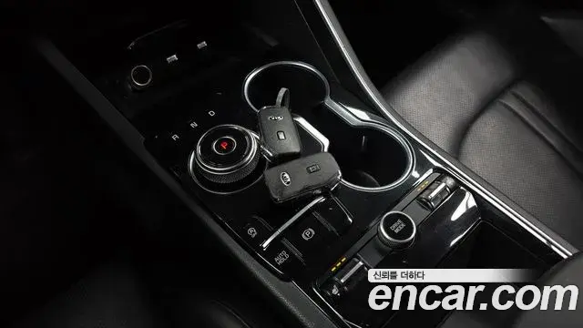 Kia K5 2021 — Şəkil 13/20