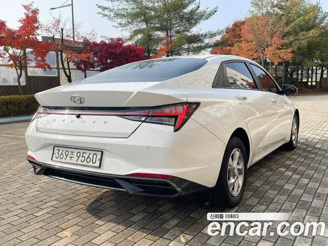 Hyundai The New Avante Hybrid 2021 — Şəkil 11/19