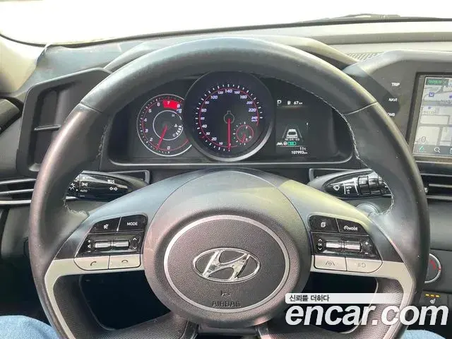 Hyundai The New Avante Hybrid 2021 — Şəkil 8/19