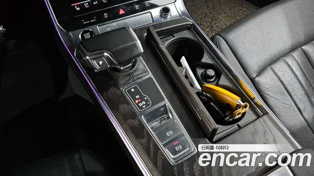 Audi A6 2021 — Şəkil 9/20