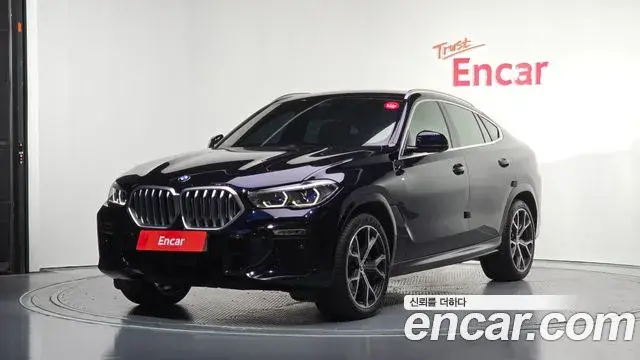 BMW X6 2021 — Photo 2/20