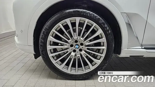 BMW X7 2022 — Şəkil 6/20
