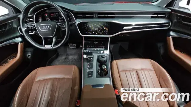 Audi A6 2021 — ფოტო 16/20