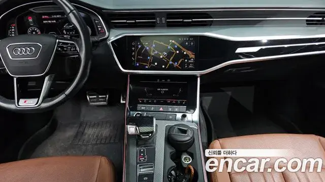 Audi A6 2021 — ფოტო 15/20