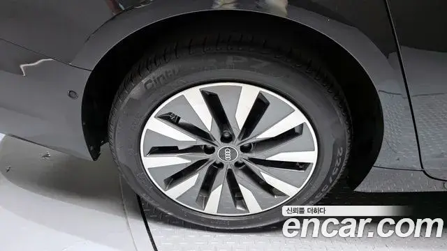 Audi A6 2021 — Photo 15/20
