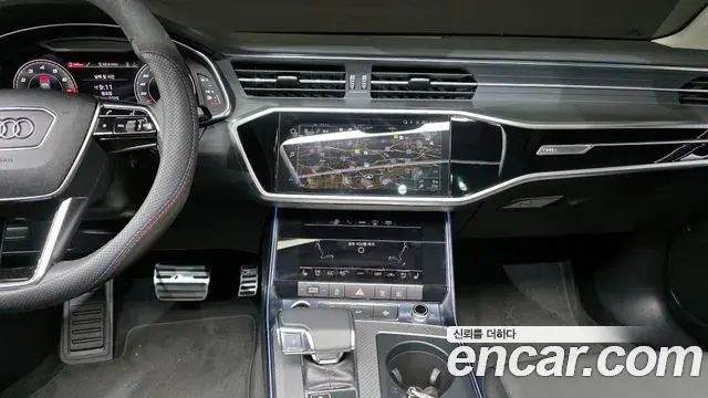 Audi A6 2021 — Photo 12/20