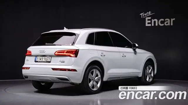 Audi Q5 2020 — Şəkil 4/20