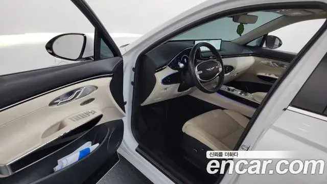 Genesis GV70 2021 — Şəkil 5/20