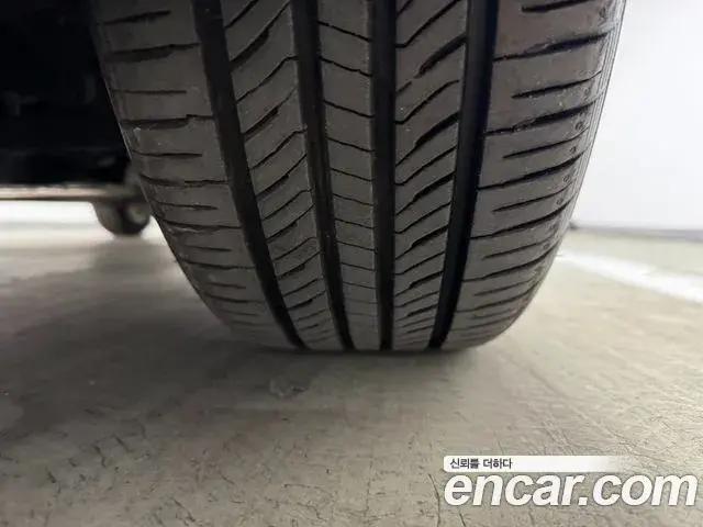 Hyundai The New Avante Hybrid 2022 — ფოტო 7/23