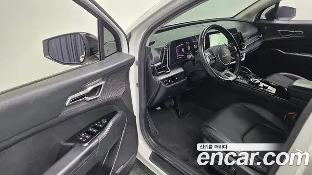 Kia Sportage 2023 — Фото 11/20