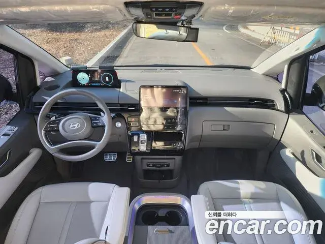 Hyundai Staria 2025 — Şəkil 20/20