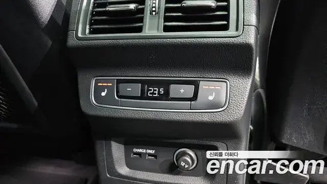 Audi Q5 2022 — Şəkil 8/20
