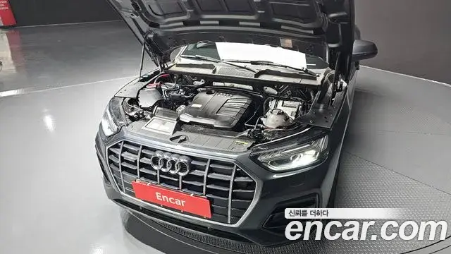 Audi Q5 2022 — Şəkil 19/20