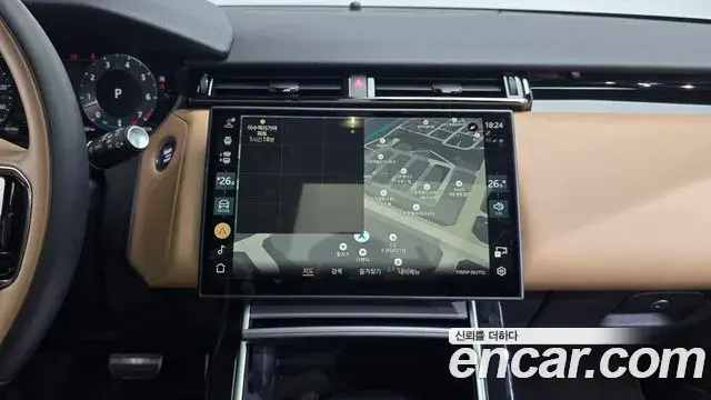 Land Rover Range Rover Velar 2025 — ფოტო 19/20