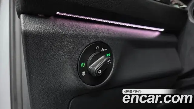 Volkswagen Jetta 2020 — ფოტო 13/20