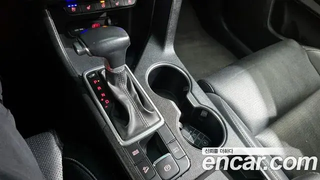 Kia Sportage The Bold 2018 — Photo 14/20