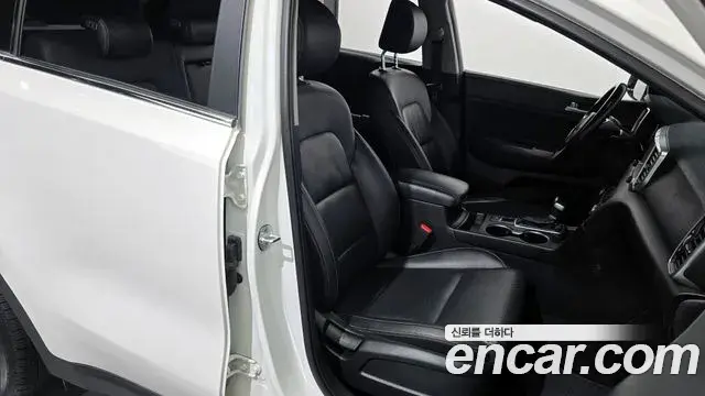 Kia Sportage The Bold 2018 — Photo 10/20