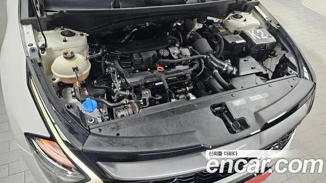 Kia Sportage 2022 — ფოტო 11/20