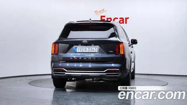 Kia Sorento 2021 — Şəkil 1/20