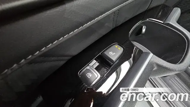 Kia Sorento 2023 — Şəkil 14/20