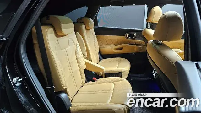 Kia Sorento 2021 — Фото 12/20
