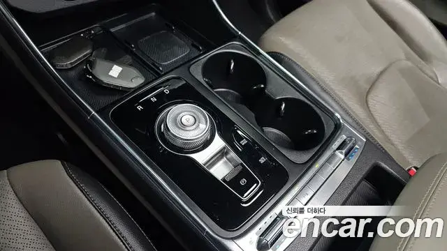 Kia Carnival 2024 — Photo 17/20